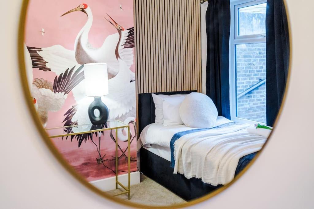 5 Bed Salford Sanctuary Retreat Manchester