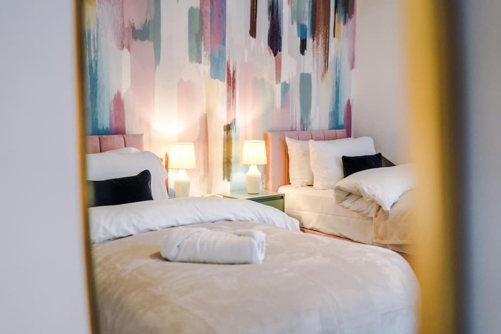 5 Bed Salford Sanctuary Retreat