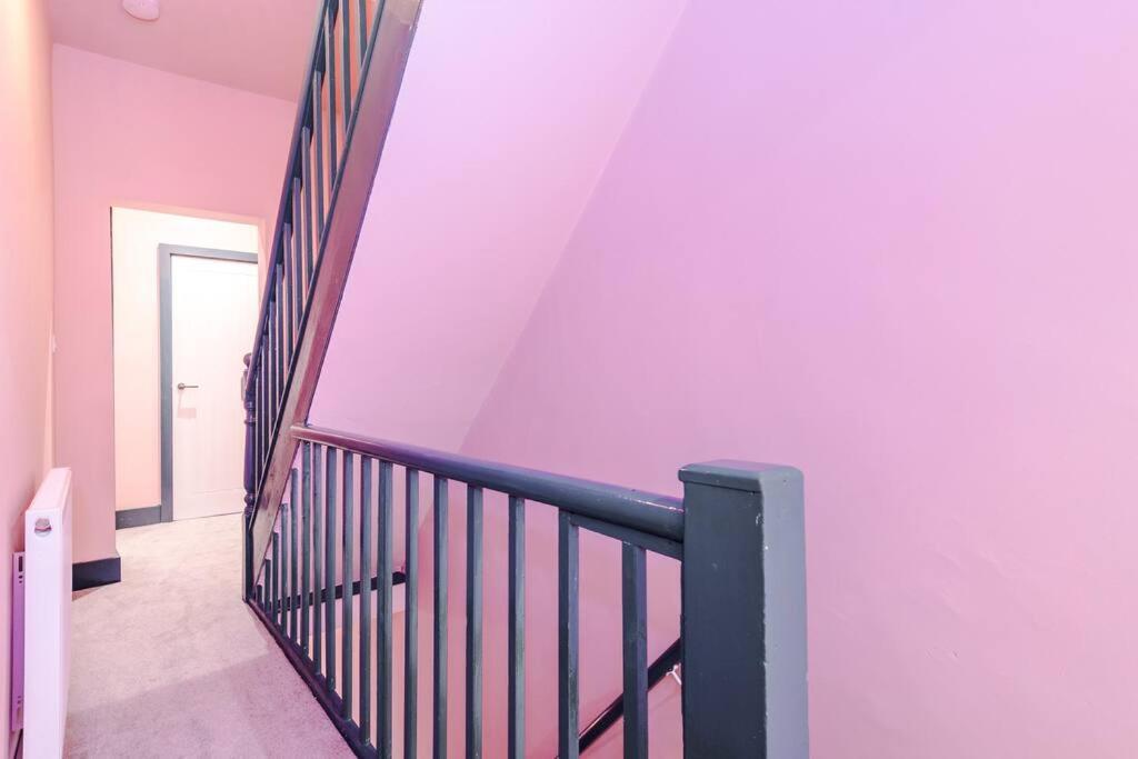 5 Bed Salford Sanctuary Retreat Manchester